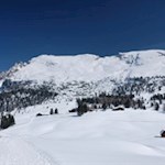 Auf dem Rückweg hat man den nahen Dürrenstein stets vor Augen