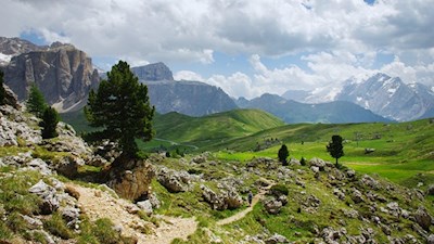 Bereits während des ersten Anstiegs erschließen sich atemberaubende Ausblicke