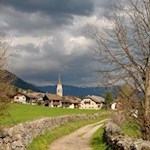 Die Wanderung führt an drei Kirchen vorbei