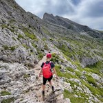 Am Fuße des Settsass zur Pralongia Hütte