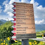 Der Anstieg zum Großstahlhof ist mit 1:00 h ausgeschildert