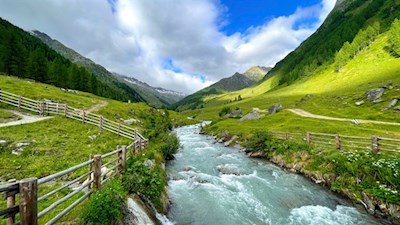Entlang der plätschernden Ahr nach Heilig Geist