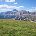 Ausblick vom Großen Rosskopf auf die Pragser Dolomiten