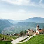 Das-Kirchlein-von-Seit-ist-dem-Bozner-Stadtpatron-Heinrich-dem-Frommen-geweiht