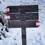 Die Rodelbahn Tschantschenon ist mit der Nr. 6 ausgeschildert