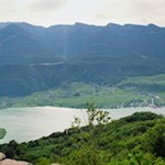 Blick von der Leuchtenburg auf den Kalterer See