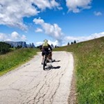 Der Weg zur Schgaguler Schwaige ist auch bei Mountainbikern beliebt