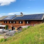 Bei der Enzianhütte beginnt und endet unsere Bergtour auf den Wolfendorn