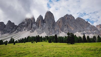 Le cime della Odla si ergono accanto a noi