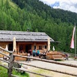 Die-Plattner-Alm-verlockt-zur-genüsslichen-Einkehr